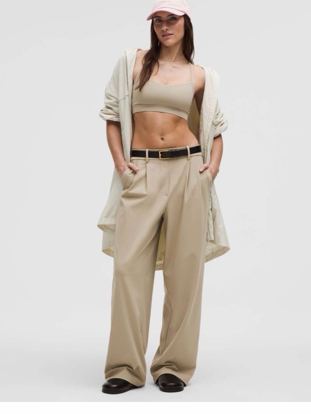 New Lululemon Daydrift High-Rise Trouser *Regular
Sheer Oak size M